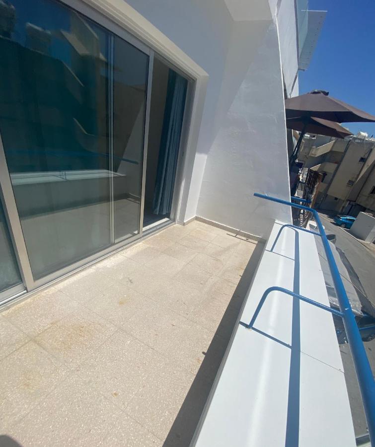 1-Bedroom Duplex 100M By The Sea Limassol Zewnętrze zdjęcie